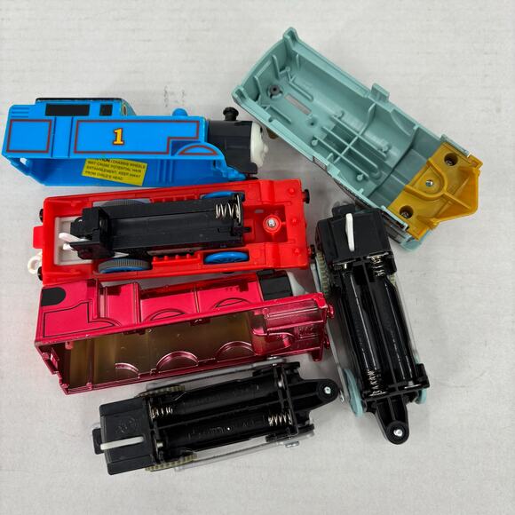 Thomas & Friends Trackmaster Motorized Trains Lot of 3 Thomas James Lexi Works - Picture 9 of 12